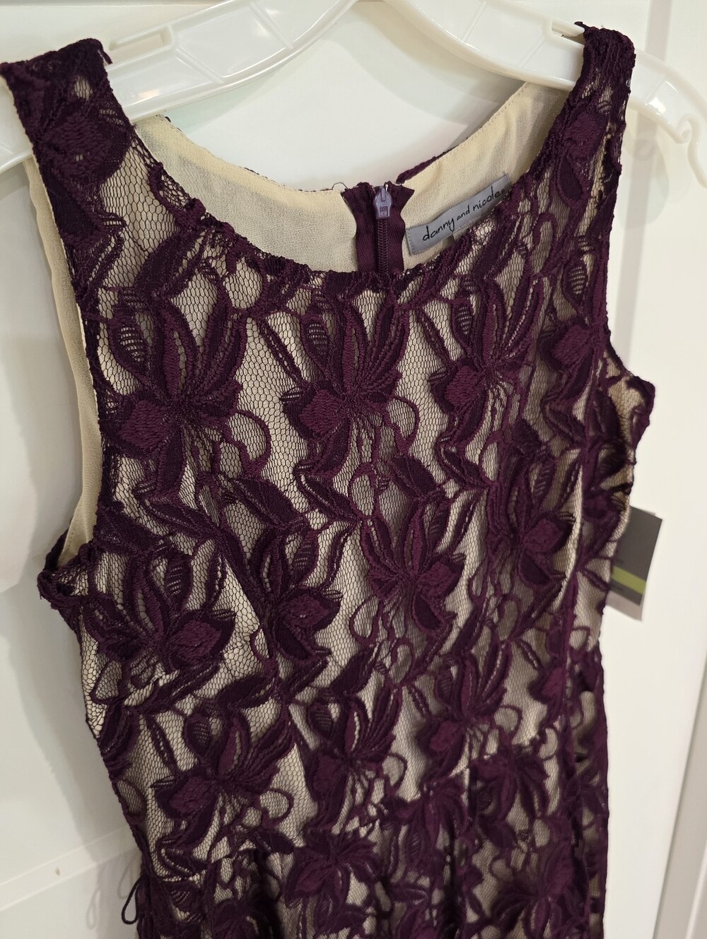 Danny & Nicole Dress Women's 4 Maroon Purple Lace and Cream Formal Sundress NWT